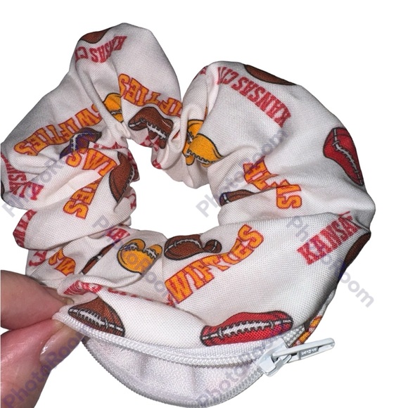 Swiftie Kansas City Chiefs zipper hair scrunchie hand made USA cotton NWT summer - Picture 2 of 4